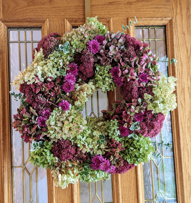 My first garden wreath – Reddit Post
